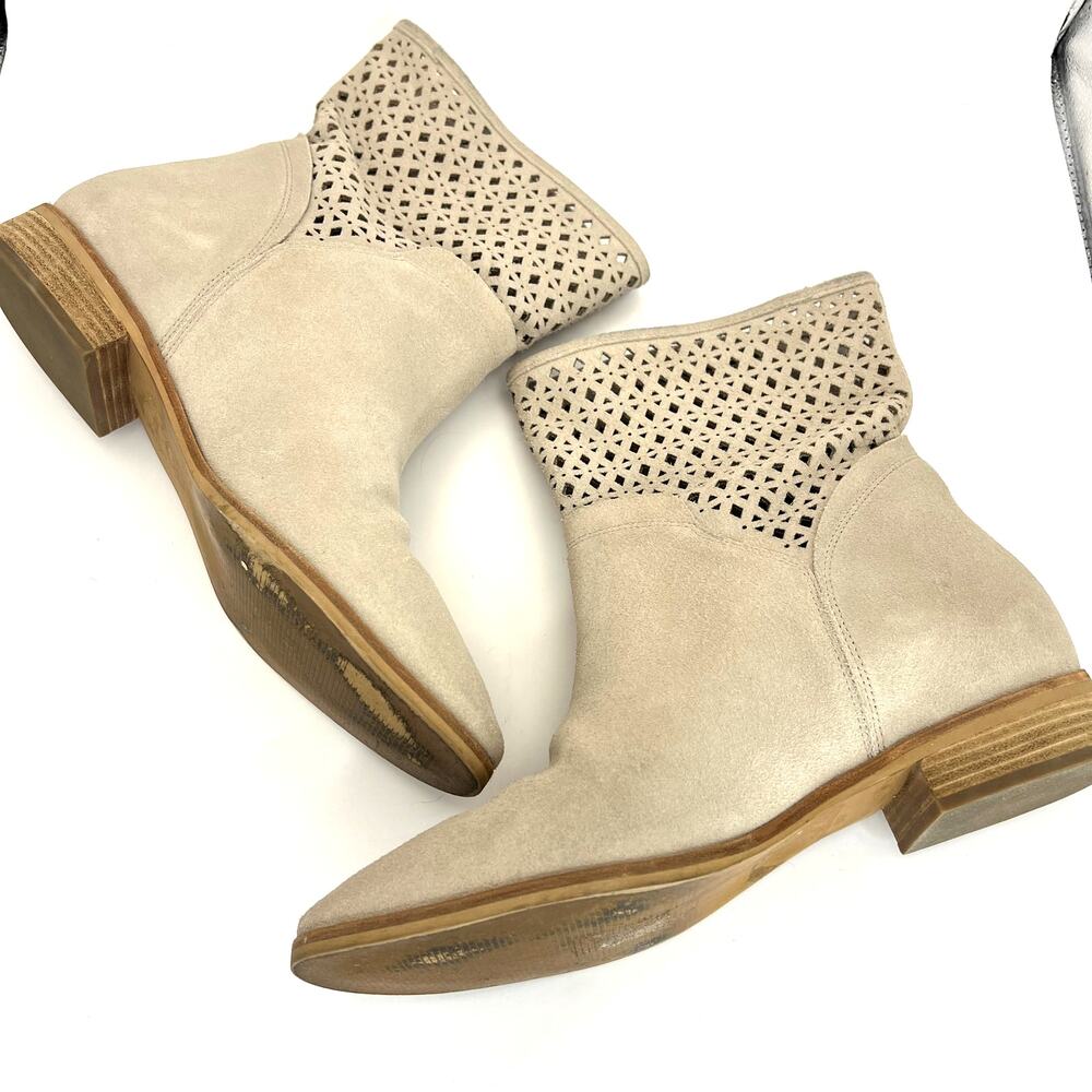 MICHAEL Michael Kors Sunny Bootie Natural Suede Laser Cut Western Boot 9.5 - Picture 7 of 11